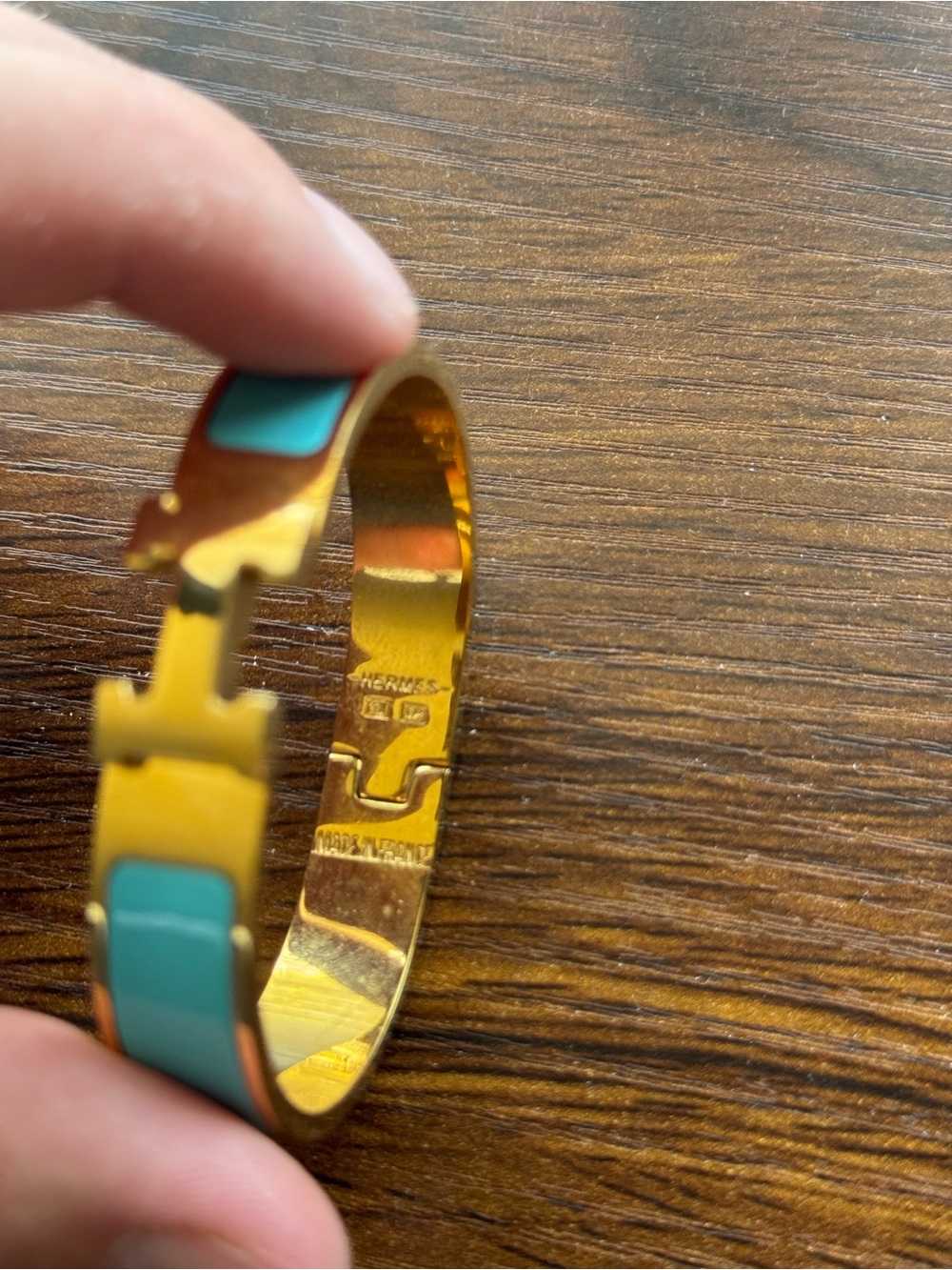 Beautiful Hermes Gold and Turquoise Enamel Clic H Bracelet - Picture 6 of 13